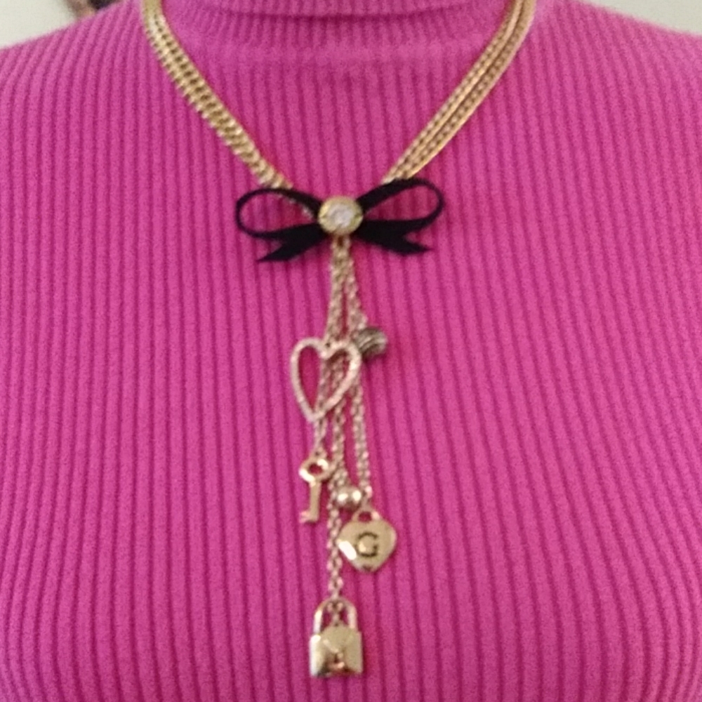 GUESS NECKLACE 16-18" 5" DROP